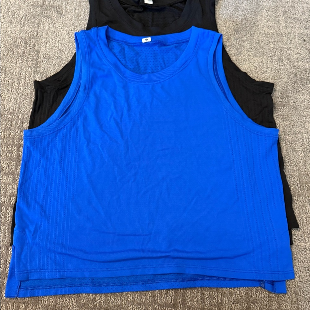 Lululemon bundle running cropped tanks